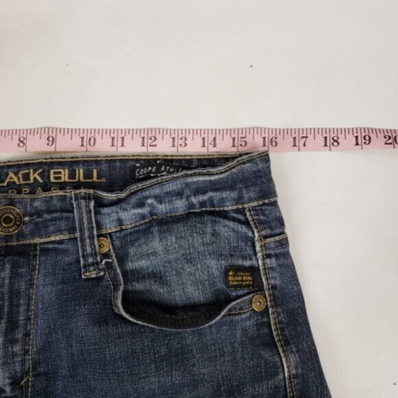 Black Bull Athletic Fit Jeans Dark Wash Size 32 Straight Leg - Picture 11 of 16